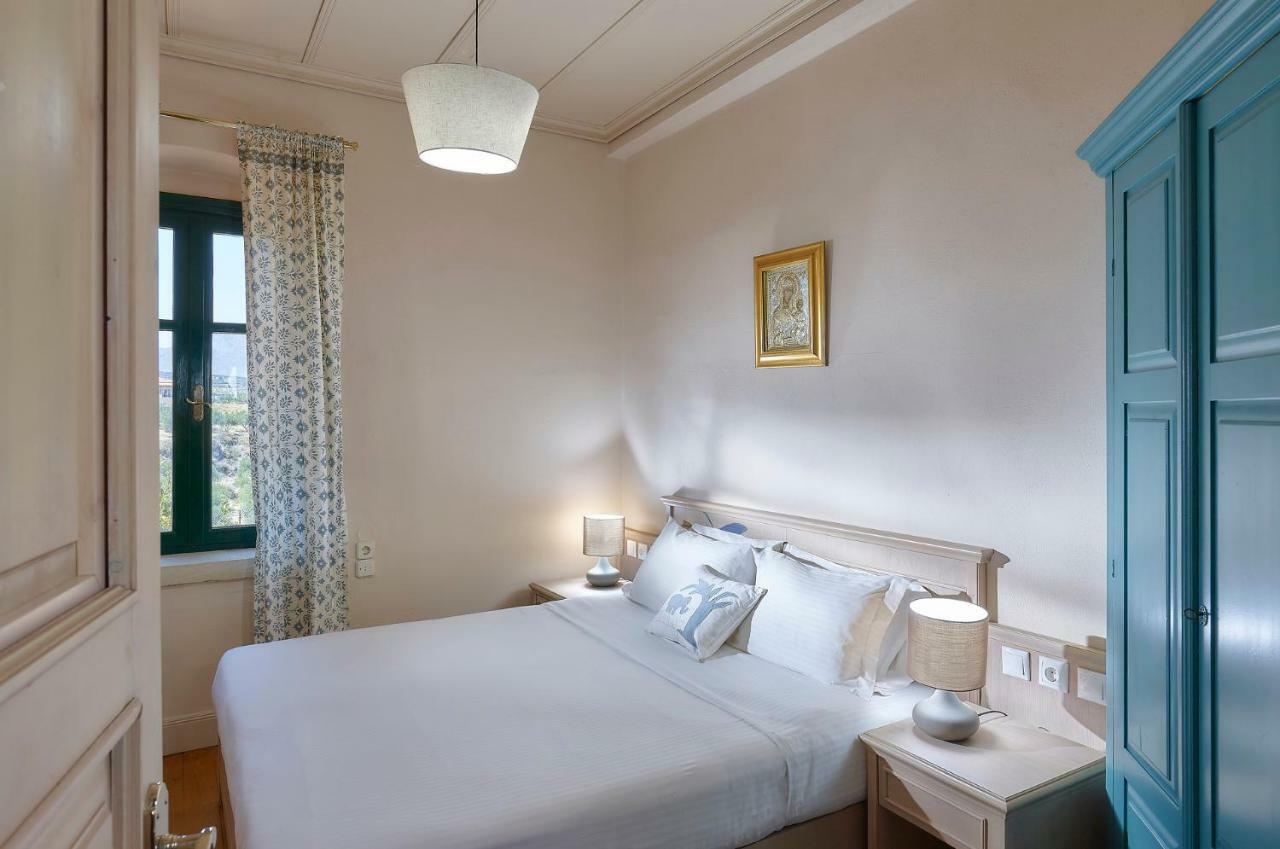 Castello Villa Daphnes - Private Pool & Whirlpool Dhafnes Ngoại thất bức ảnh
